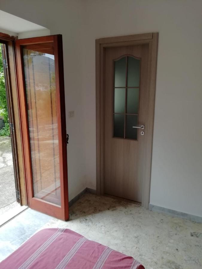 Villa Filomena Монтекориче Екстериор снимка