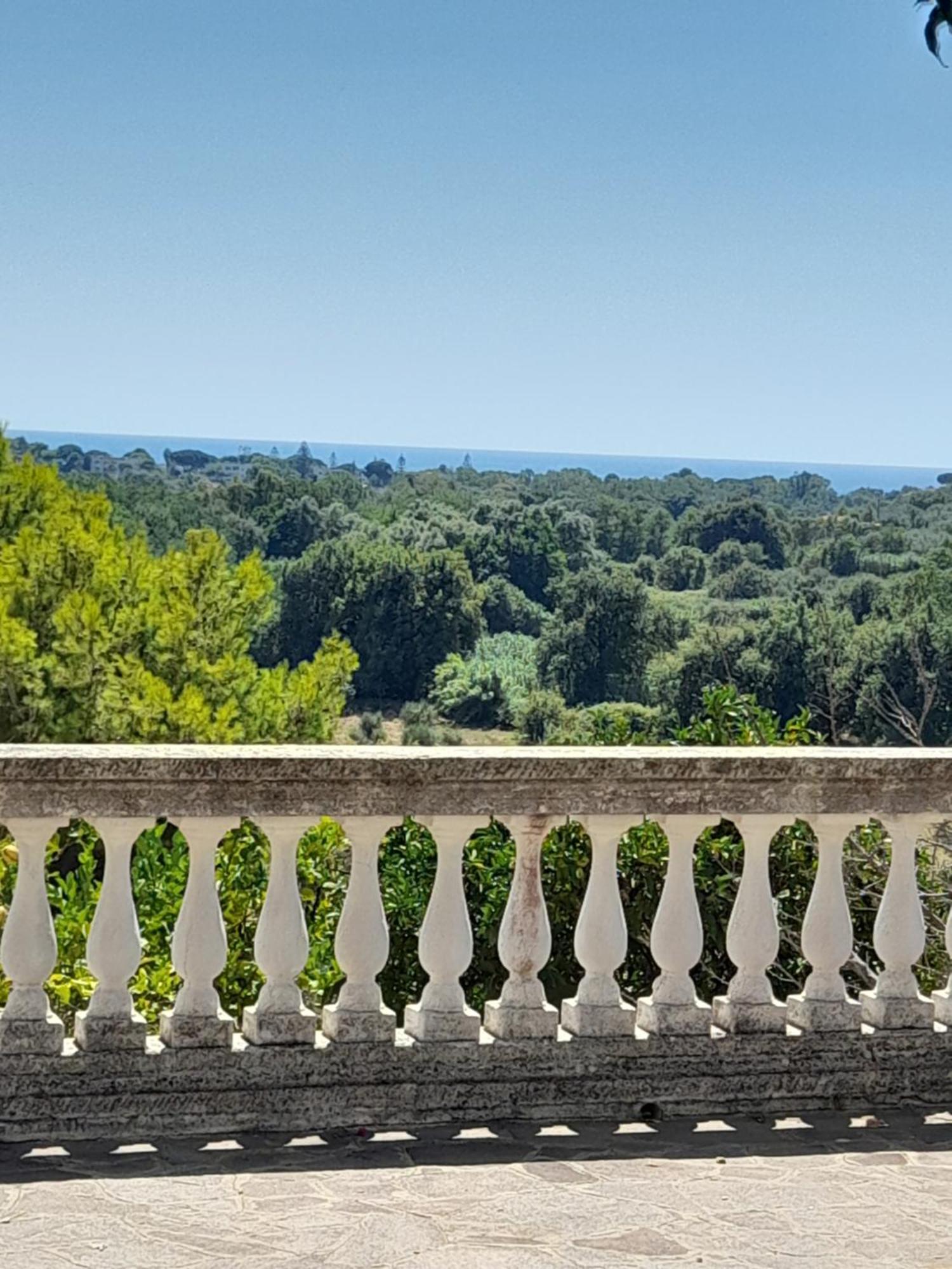 Villa Filomena Монтекориче Екстериор снимка